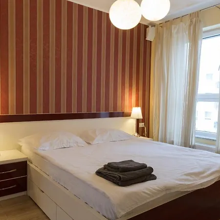 Apartment Ada Homes B18